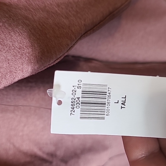 Old navy cropped sweatshirt size large tall. New with tags - Picture 3 of 4